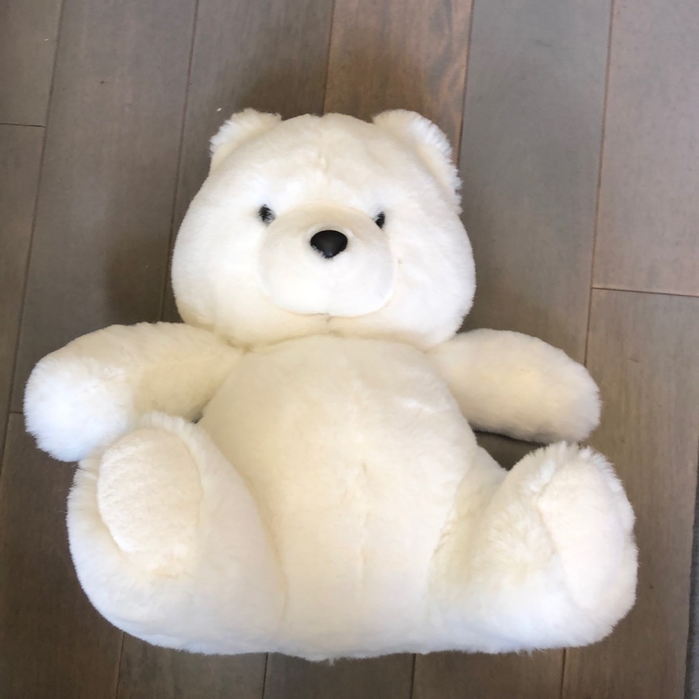 Soft white teddy bear 🧸 15” tall
